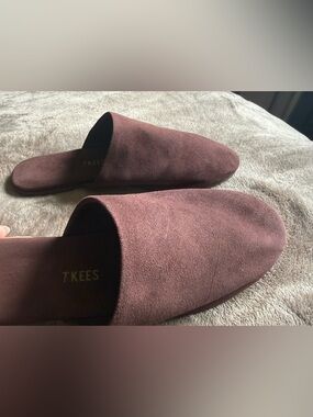 TKEES Satin Slide Sandals in Plum